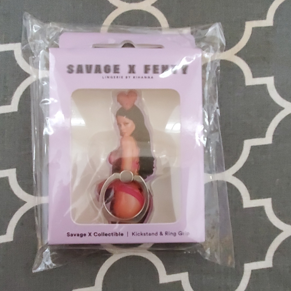 Savage X Fenty Phone Kickstand & Ring Grip NWT